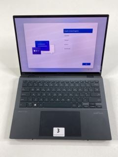 ASUS ZENBOOK DUO 1TB LAPTOP IN GREY. (WITH BOX & CHARGE UNIT). INTEL CORE ULTRA 7 155H @ 3.80GHZ, 16GB RAM, (SMASHED SCREEN) [JPTN41427]