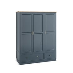 RICHMOND SOLID OAK TRIPLE WARDROBE - MODEL NO. RMD102-BLU - RRP £1400 (KERBSIDE PALLET DELIVERY)