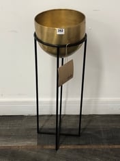 NKUKU ATSU BRASS PLANTER STAND - PRODUCT CODE. AP8902 - RRP £125