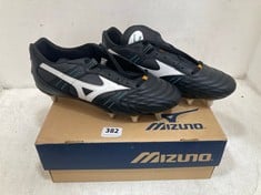 MIZUNO WARRIOR WB LOW ST RUGBY BOOTS SIZE 10