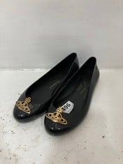 VIVIENNE WESTWOOD ANGLOMANIA MELISSA JELLY FLATS SHOES SIZE 1.5