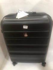 3 X ASSORTED SUITCASES TO INCLUDE AEROLITE ABS325-8W BLACK 25" SUITCASE