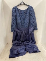 GINA BACCONI BLUE SATIN LACE DRESS IN UK SIZE 20 (SBD3042)-RRP £350