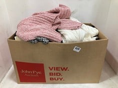 BOX OF ASSORTED ADULTS CLOTHING TO INCLUDE WOMENS CHEROKEE PINK KNIT SWEATER SIZE 10