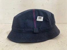 DUNHILL ALFRED COTTON LINEN BUCKET HAT IN NAVY - RRP £325