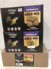 3 X ASSORTED BIRD FOOD TO INCLUDE GREANEBASE NO MESS FATBALLS GOLD MIX 12.55KG