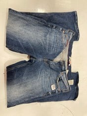 TOMMY HILFIGER MADDIE MID RISE BOOTCUT JEANS BLUE W32 L28