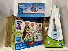 5 X ASSORTED TOYS TO INCLUDE VTECH BABY FIRST STEPS BABY WALKER