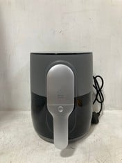 AVALLA DIGITAL 8-IN-1 4L AIR FRYER A-175