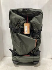 AMERICAN TOURISTER DARK KHAKI 2 WHEEL DUFFLE BAG