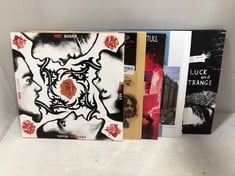 5 X ASSORTED VINYLS TO INCLUDE RED HOT CHILLI PEPPERS BLOOD SUGAR SEX MAGIK VINYL