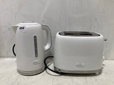 DAEWOO 2 SLICE TOASTER WHITE TO INCLUDE DAEWOO KETTLE WHITE