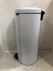 BRABANTIA NEWLCON PEDAL BIN 30 LITRE