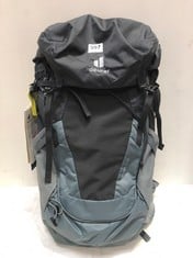 DEUTER FUTURA 24 SL BACKPACK IN GRAPHITE-SHALE RRP: £116.99