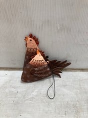 60 X STONE THE CROWS S/2 ASS DARK HEN/COCKEREL HANGERS - HGT 11CM