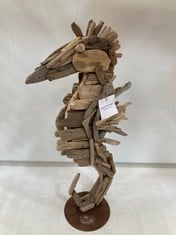 4 X STONE THE CROWS LARGE SEAHORSE ON STAND - HGT 44CMS - TOTAL RRP £240