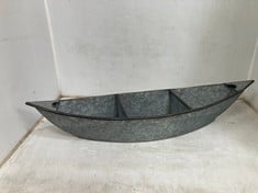 4 X STONE THE CROWS SMALL WALL SHELVED BOAT - HGT 73CMS - TOTAL RRP £220