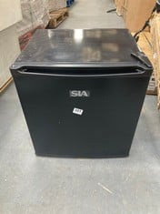 SIA TABLE TOP FRIDGE IN BLACK - MODEL NO. TT02BL - RRP £129 (ZONE 2)