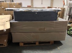 180CM BED BASE IN DARK GREY VELVET WITH HEADBOARD TO INCLUDE APPROX 135M BED BASE PART IN NAVY CRUSHED VELVET (PART ONLY) (ZONE 2) (KERBSIDE PALLET DELIVERY) (KERBSIDE PALLET DELIVERY)