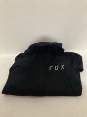 FOX RANGER RAINCOAT SIZE MEDIUM .