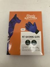 50 X SIMPLY NATURAL PET GROOMING GLOVE.