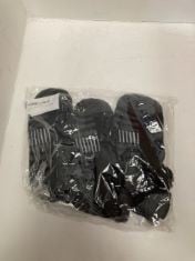 13 X PING BAO ANKLE SOCKS AGE 6-9.