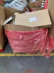 PALLET OF ASSORTED ITEMS TO INCLUDE HEAVY DUTY CLOTHES RAIL