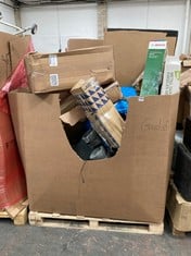 PALLET OF ASSORTED ITEMS TO INCLUDE 42 LITRE MODA BIN IN GREY/BLACK