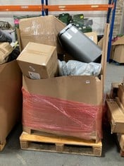 PALLET OF BINS & STORAGE TO INCLUDE 68L DUSTBIN WITH PEDAL