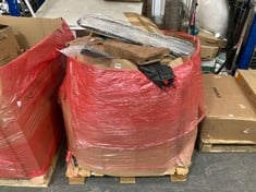 PALLET OF ASSORTED ITEMS TO INCLUDE TEAL BIRD FLORAL CLOTH