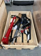 ASSORTED TOOLS TO INCLUDE PREMIER BY SEALEY HYDRAULIC RAM