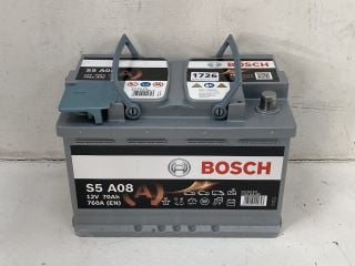 BOSCH S5 A08 12V CAR BATTERY - RRP £144 (COLLECTION ONLY)