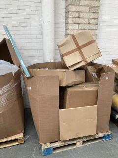 PALLET OF ASSORTED ITEMS TO INCLUDE OUTDOOR SILVER FIRE BIN