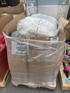 PALLET OF ASSORTED ITEMS TO INCLUDE NEWENTOR MEMORY FOAM MATTRESS TOPPER