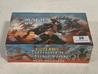 MAGIC THE GATHERING WIZARDS OF THE COAST OUTLAWS OF THUNDER JUNCTION PLAY BOOSTER BOX - RRP £165.00: LOCATION - FRONT BOOTH