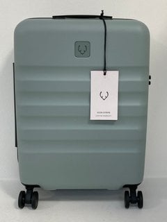 ANTLER 55CM ICON STRIPE HARD SHELL MEDIUM SUITCASE IN BLUE MIST - RRP £210: LOCATION - FRONT BOOTH