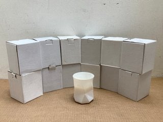 12 X ANONYMOUS LONDON CANDLES IN WHITE: LOCATION - A15