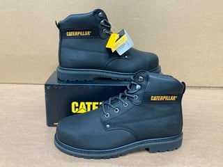 CAT POWERPLANT S3 HRO SAFETY BOOTS IN BLACK SIZE UK 9: LOCATION - C1