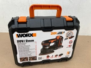 WORX 20V / 2MM CORDLESS DETAIL SANDER: LOCATION - C4