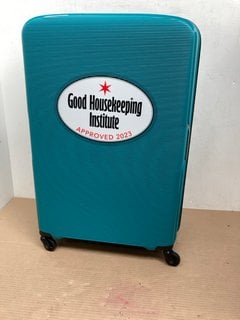 TRIPP ESCAPE LARGE 4 WHEEL SUITCASE IN TEAL: LOCATION - C4