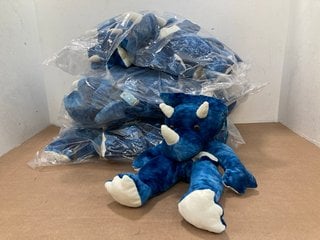 QTY OF TEDDY TASTIC TTB23-CHI-03 BLUE PLUSH TOYS: LOCATION - C7