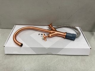 MONO KITCHEN SINK MIXER TAP IN COPPER WITH SWIVEL SPOUT RRP £270: LOCATION - R2