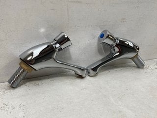 PAIR OF NON CONCUSSIVE BASIN PILLAR TAPS IN CHROME RRP £205: LOCATION - R1