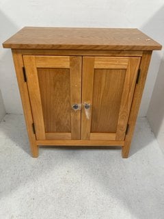 HALLOWOOD SMALL WOODEN PINE CUPBOARD TO INCLUDE: LOCATION - H12