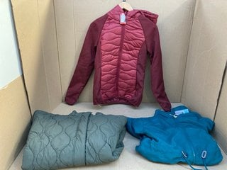 3 X ASSORTED MOUNTAIN WAREHOUSE LADIES CLOTHING IN VARIOUS SIZES TO INCLUDE MATERNITY SHORT JACKET IN TEAL- UK SIZE 16 ; RRP £109.99: LOCATION - G4