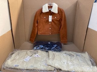 4 X ASSORTED R.M.WILLIAMS LADIES JACKETS IN VARIOUS SIZES TO INCLUDE CROPPED RIDER JACKET- UK SIZE 12: LOCATION - G5