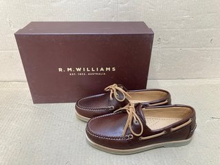 R.M.WILLIAMS MENS HOBART LEATHER SHOES IN DARK BROWN- UK SIZE 6- RRP £137.56: LOCATION - G6