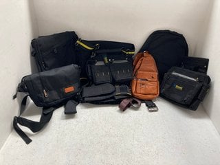 QTY OF ASSORTED BAGS TO INCLUDE SMALL BLACK BACKPACK: LOCATION - WH1