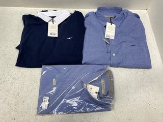 3 X ASSORTED MENS R.M.WILLIAMS CLOTHING ITEMS IN VARIOUS SIZES TO INCLUDE TWEEDALE LONG SLEEVED RUGBY TOP IN NAVY- UK SIZE S: LOCATION - G12