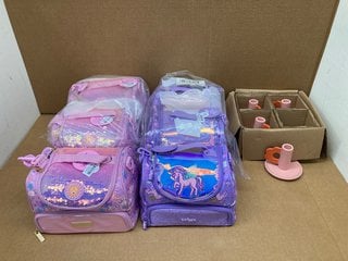 12 X SMIGGLE DOUBLE COMPARTMENT LUNCH BOXES TO INCLUDE 4 X CANDLE HOLDERS IN PINK/ORANGE: LOCATION - G13